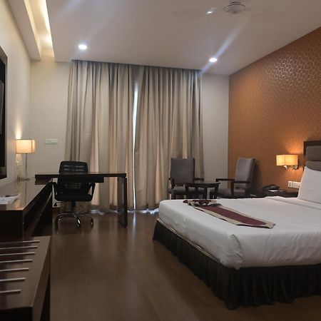 The Wave International Resort Bundu 外观 照片