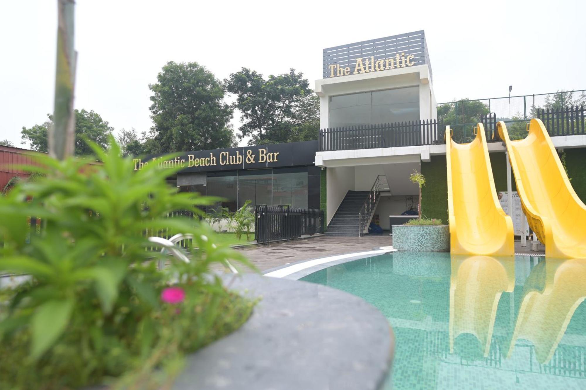 The Wave International Resort Bundu 外观 照片